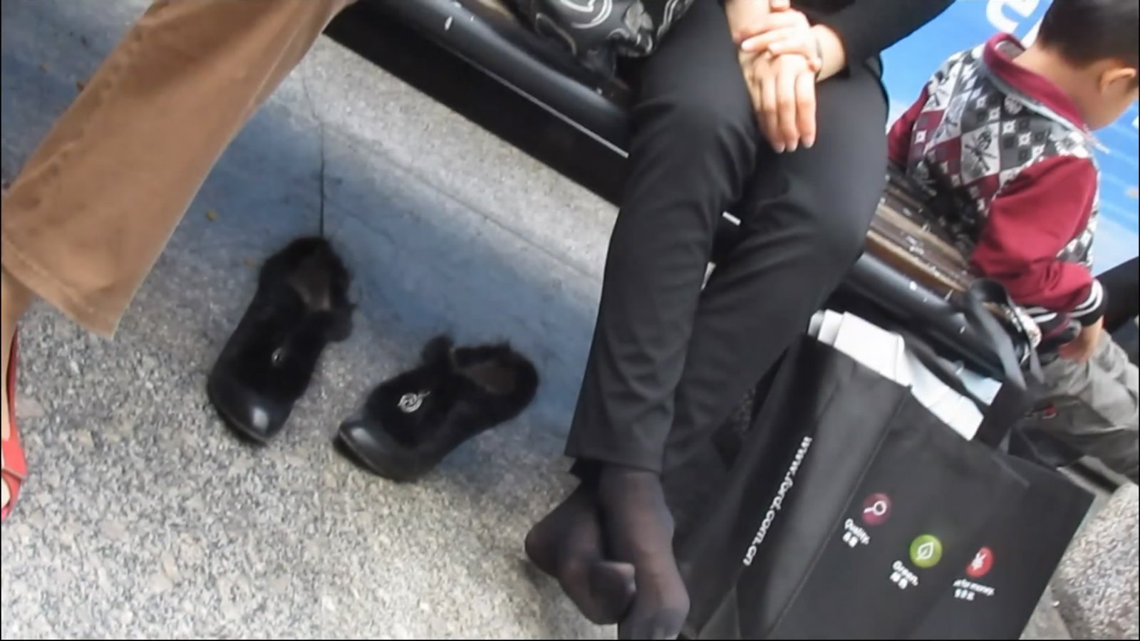 streetsnapnylon[00 01 24][20181202 122015 8]